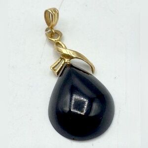 14K Yellow Gold & Black Onyx  Teardrop Necklace Pendant 0.91g